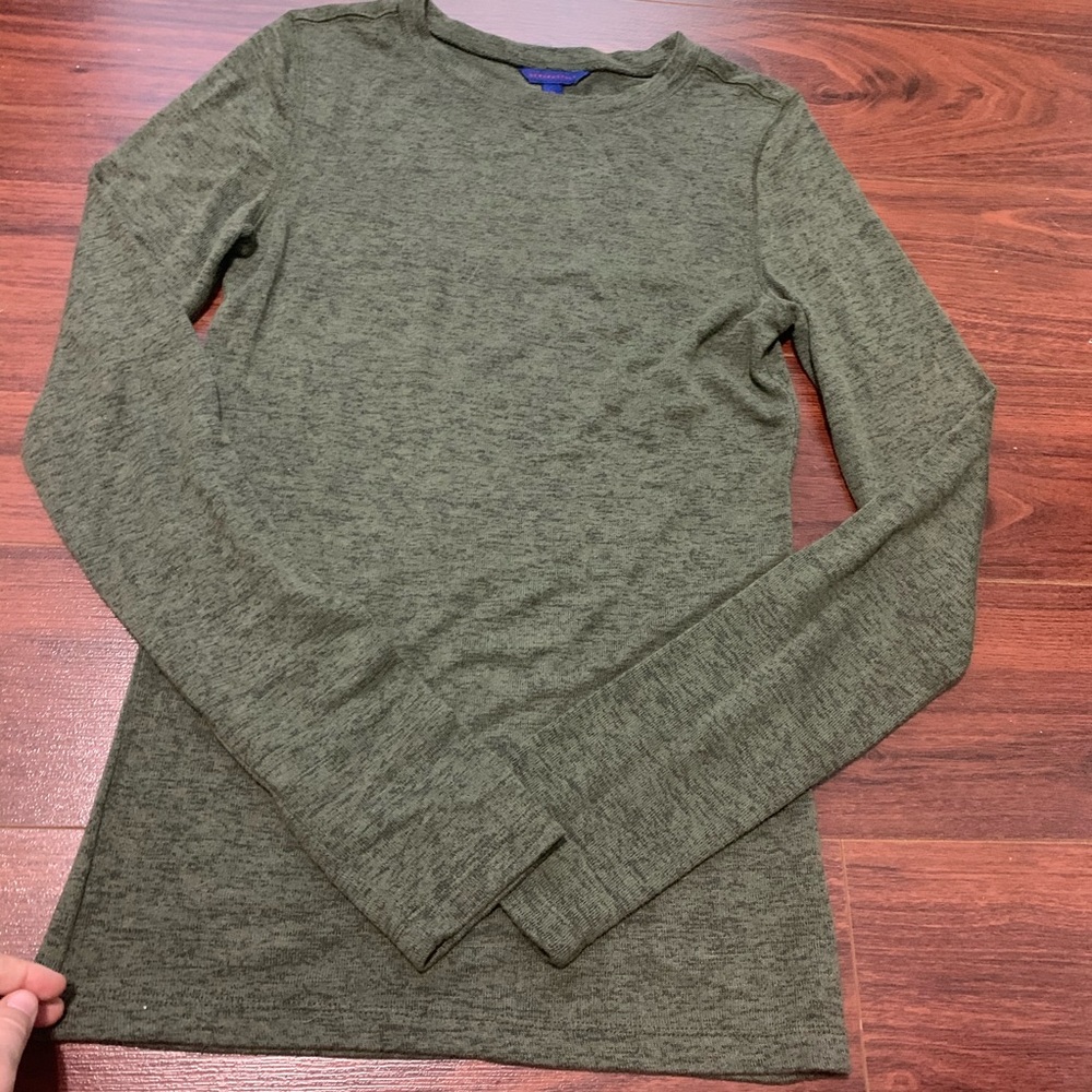 🦋BOGO🦋 GREEN SWEATER